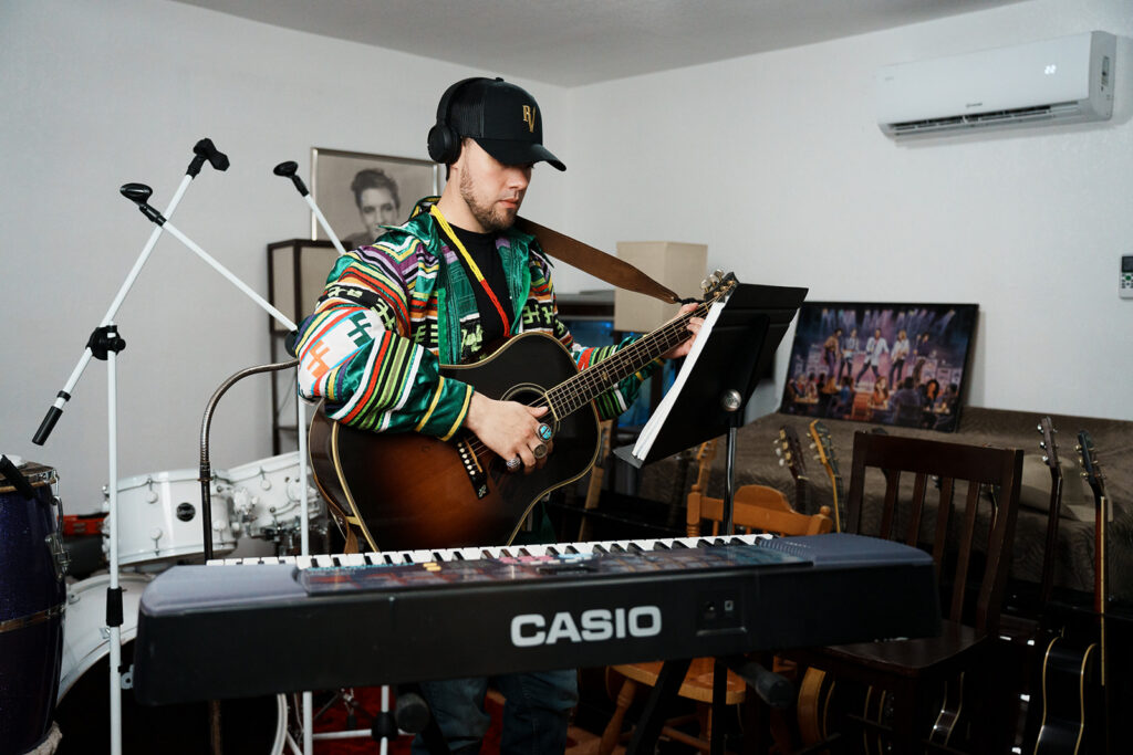 Ricky Valido in South Florida, promotional photo for the album Dear Everglades